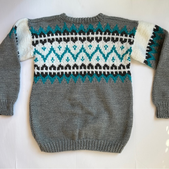 Vintage Hand-knit Wool Sweater - Picture 8 of 8